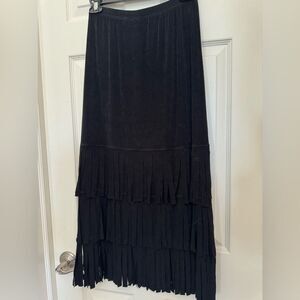 Chicos Travelers Black skirt (size 0)